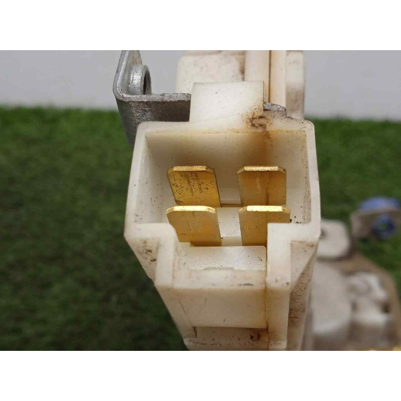 Recambio de cerradura puerta delantera izquierda para nissan serena (c23m) 2.3 diesel referencia OEM IAM  4.PINES 