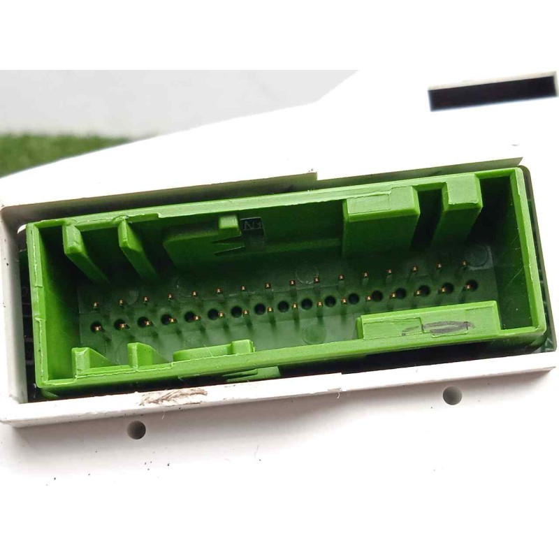 Recambio de cuadro instrumentos para land rover freelander (lr2) 2.2 td4 cat referencia OEM IAM 6H5210849FE  