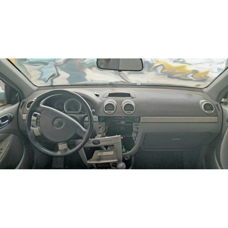 Recambio de salpicadero para chevrolet nubira wagon 1.8 cat referencia OEM IAM   