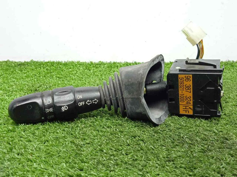 Recambio de mando luces para chevrolet nubira berlina 1.6 cat referencia OEM IAM 96387324-5093211000 03-10 