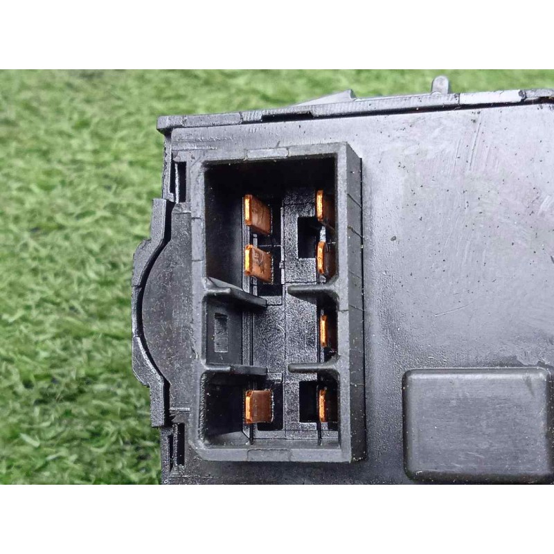 Recambio de mando luces para chevrolet nubira berlina 1.6 cat referencia OEM IAM 96387324-5093211000 03-10 