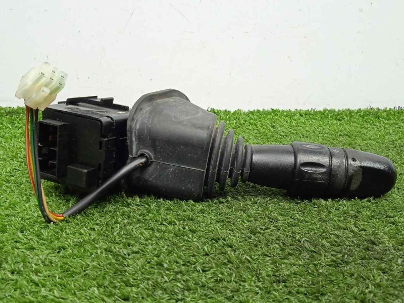 Recambio de mando luces para chevrolet nubira berlina 1.6 cat referencia OEM IAM 96387324-5093211000 03-10 