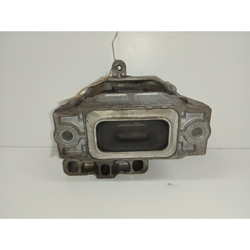 Recambio de soporte motor derecho para volkswagen jetta (1k2) 1.9 tdi referencia OEM IAM 1K0199262  