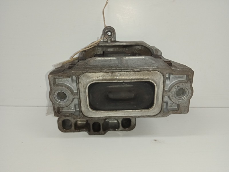 Recambio de soporte motor derecho para volkswagen jetta (1k2) 1.9 tdi referencia OEM IAM 1K0199262  