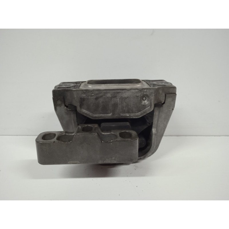 Recambio de soporte motor derecho para volkswagen jetta (1k2) 1.9 tdi referencia OEM IAM 1K0199262  