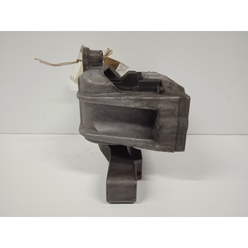 Recambio de soporte motor derecho para volkswagen jetta (1k2) 1.9 tdi referencia OEM IAM 1K0199262  