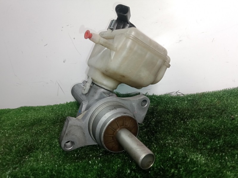 Recambio de bomba freno para volkswagen jetta (1k2) 1.9 tdi referencia OEM IAM 1K1611301D-03350886321  