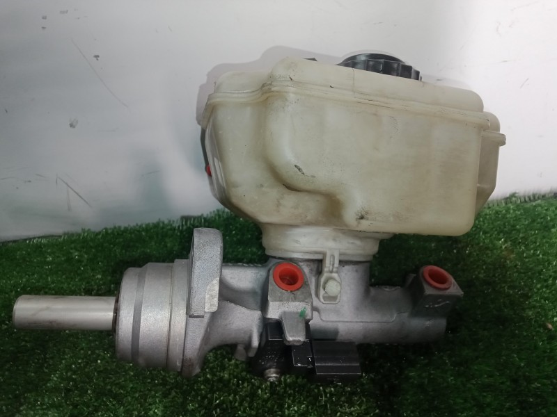 Recambio de bomba freno para volkswagen jetta (1k2) 1.9 tdi referencia OEM IAM 1K1611301D-03350886321  