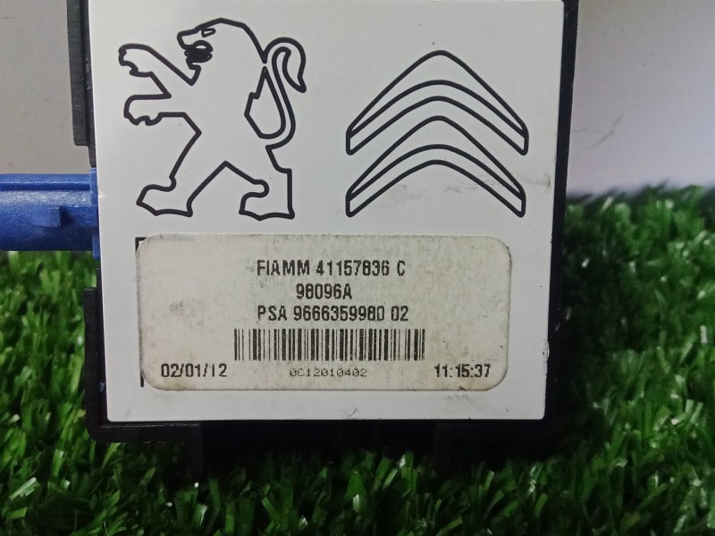 Recambio de sensor para peugeot 508 2.0 16v hdi fap referencia OEM IAM 9666359980  