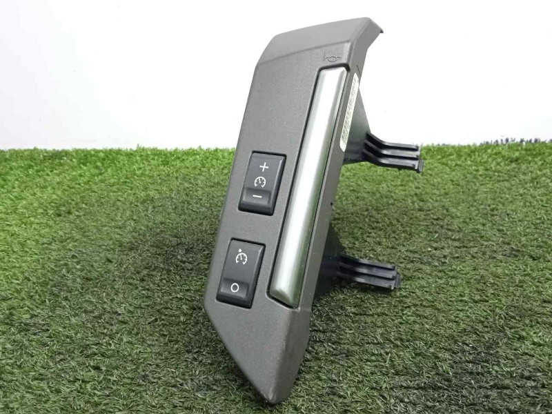 Recambio de mando volante para land rover freelander (lr2) 2.2 td4 cat referencia OEM IAM 5H2214K147EB  