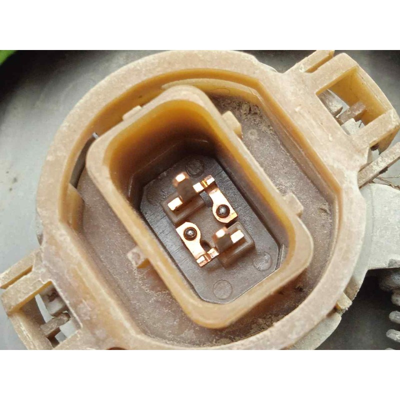 Recambio de faro antiniebla derecho para fiat freemont (345) 2.0 16v multijet cat referencia OEM IAM   