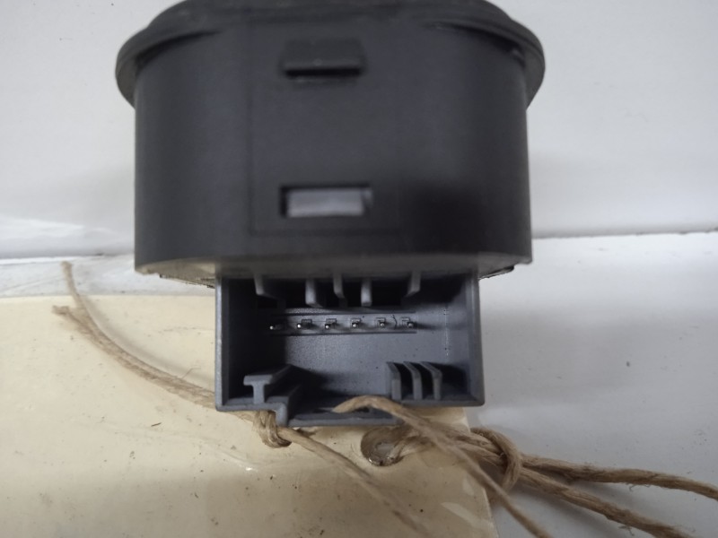 Recambio de mando retrovisor para volkswagen jetta (1k2) 1.9 tdi referencia OEM IAM 1K0959565H  