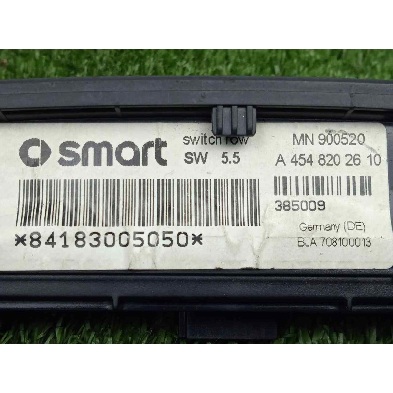 Recambio de warning para smart forfour 1.3 cat referencia OEM IAM MN900520-A4548202610  