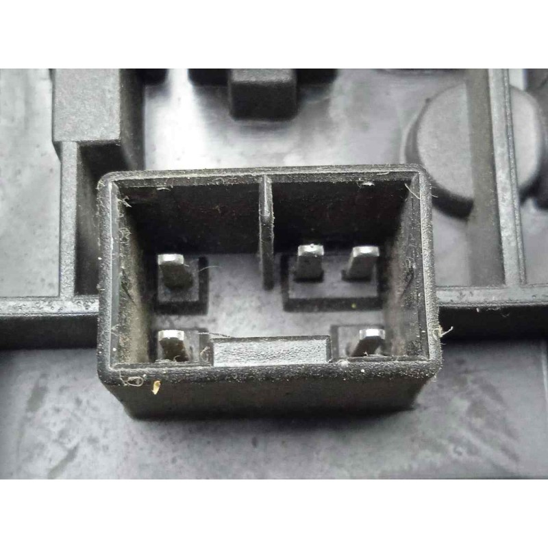 Recambio de piloto trasero derecho para nissan micra (k11) básico referencia OEM IAM SINREFERENCIA 2.SERIE 