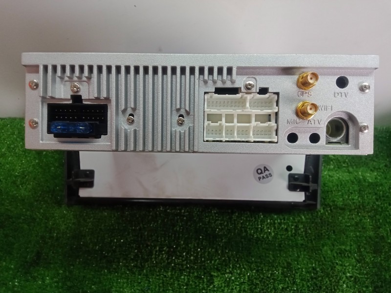 Recambio de sistema audio / radio cd para bmw serie 1 berlina (e81/e87) 2.0 16v referencia OEM IAM NOTIENEREFERENCIA  
