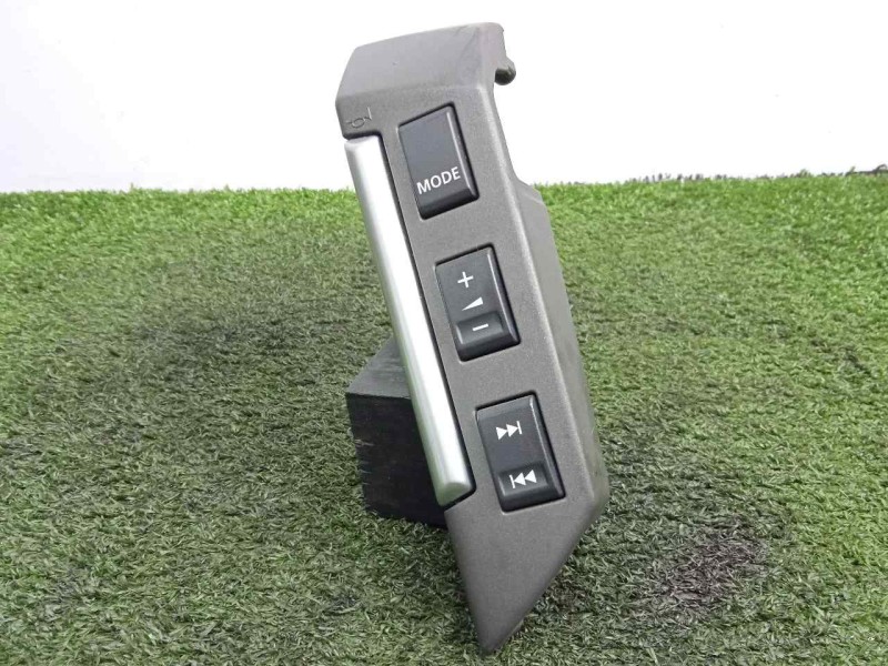 Recambio de mando volante para land rover freelander (lr2) 2.2 td4 cat referencia OEM IAM 5H2214K147CB  