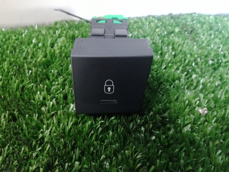 Recambio de mando cierre centralizado para peugeot 508 2.0 16v hdi fap referencia OEM IAM 96661783ZE-96661783  