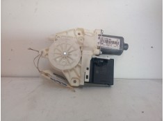 Recambio de motor elevalunas trasero izquierdo para renault megane iii berlina 5 p 1.5 dci diesel fap referencia OEM IAM 8273100