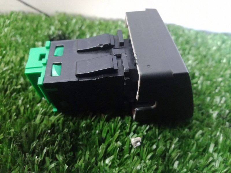 Recambio de mando cierre centralizado para peugeot 508 2.0 16v hdi fap referencia OEM IAM 96661783ZE-96661783  