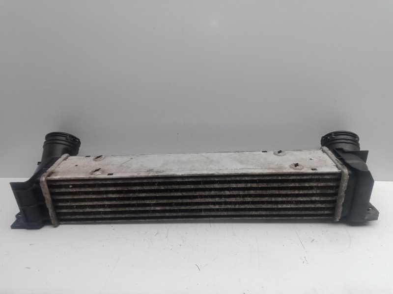 Recambio de intercooler para bmw serie 1 berlina (e81/e87) 2.0 16v referencia OEM IAM 752491608-3093796  