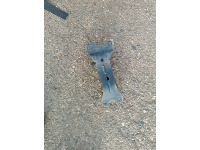 Recambio de tirante delantero derecho para toyota hilux (kun) referencia OEM IAM   