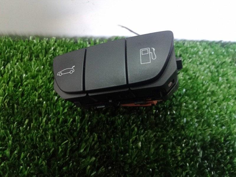 Recambio de interruptor para peugeot 508 2.0 16v hdi fap referencia OEM IAM 96661584XT-96661584  