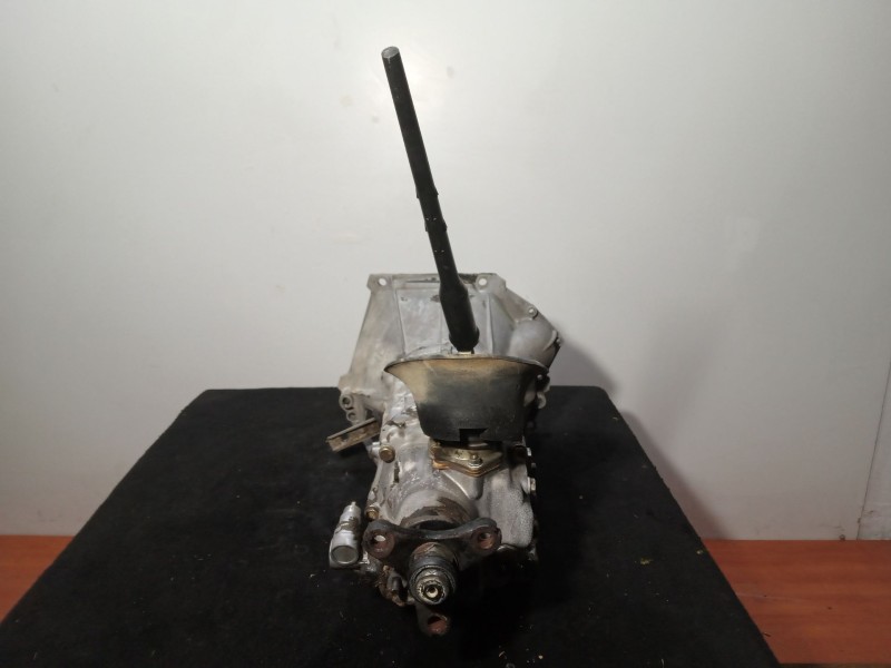 Recambio de caja cambios para seat 131 1.4g referencia OEM IAM SINREFERENCIA 4.VELOCIDADES MANUAL