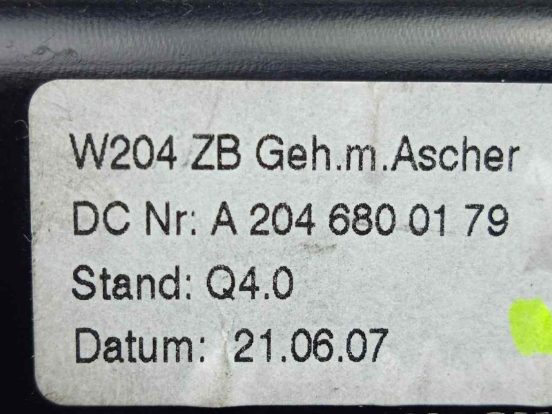 Recambio de cenicero para mercedes-benz clase c (w204) berlina 2.2 cdi cat referencia OEM IAM A2046800179  