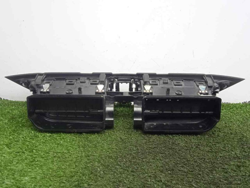Recambio de aireador delantero central para alfa romeo stelvio (630) 2.2 jtdm cat referencia OEM IAM 1561257890  