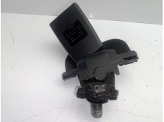 Recambio de enganche cinturon trasero izquierdo para audi a5 coupe (8t) 2.7 v6 24v tdi referencia OEM IAM 8T0857739B  