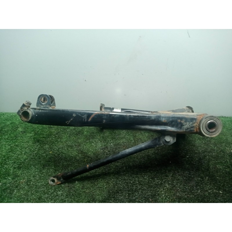 Recambio de basculante para yamaha xj 550 / 650 / 750 referencia OEM IAM 4K0221100033  
