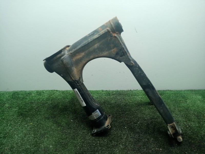 Recambio de basculante para yamaha xj 550 / 650 / 750 referencia OEM IAM 4K0221100033  