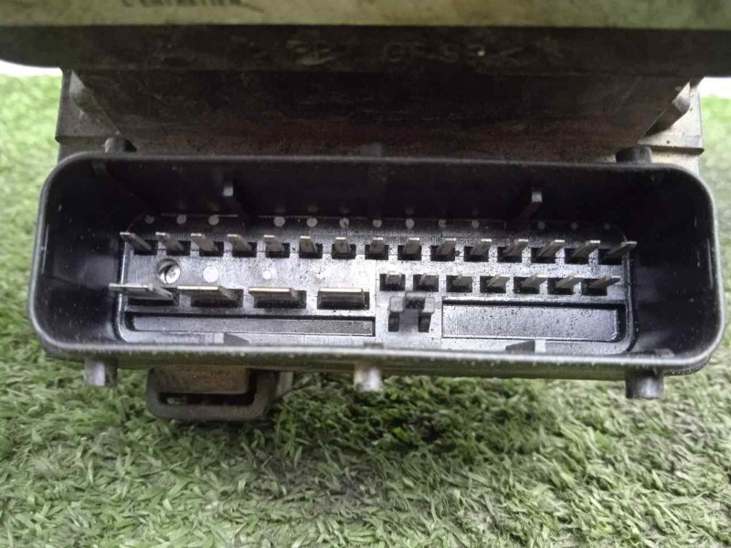 Recambio de abs para toyota corolla (e12) 2.0 d-cat referencia OEM IAM 0273004571-0265216850-4451002050 BOSCH 