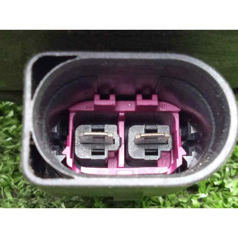 Recambio de valvula aire adicional para audi a3 (8l) 1.6 referencia OEM IAM 06A959253B-ZSB06A131333C 2.PINES 