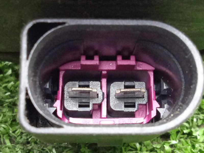 Recambio de valvula aire adicional para audi a3 (8l) 1.6 referencia OEM IAM 06A959253B-ZSB06A131333C 2.PINES 