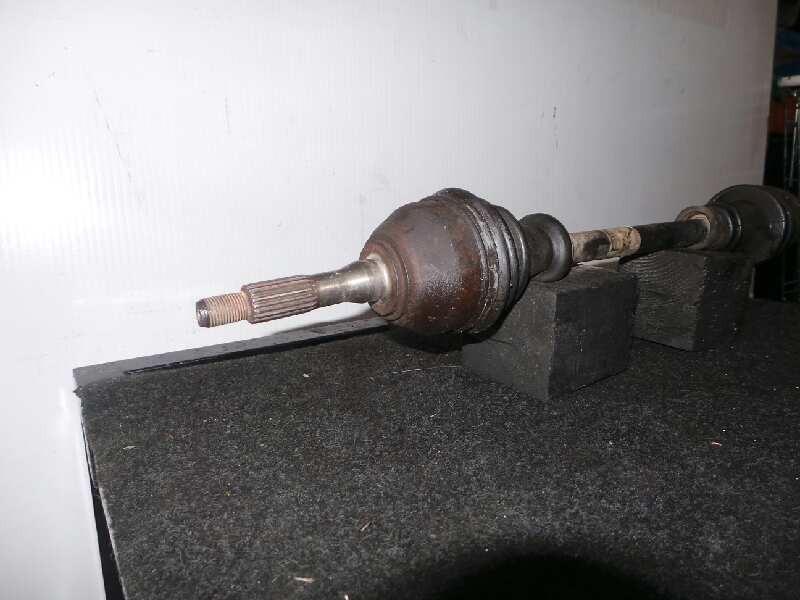 Recambio de transmision delantera izquierda para renault 12 1.3 referencia OEM IAM   L646MM