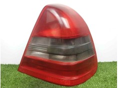 Recambio de piloto trasero derecho para mercedes-benz clase c (w202) berlina 2.5 diesel cat referencia OEM IAM 2028201064 AHUMAD