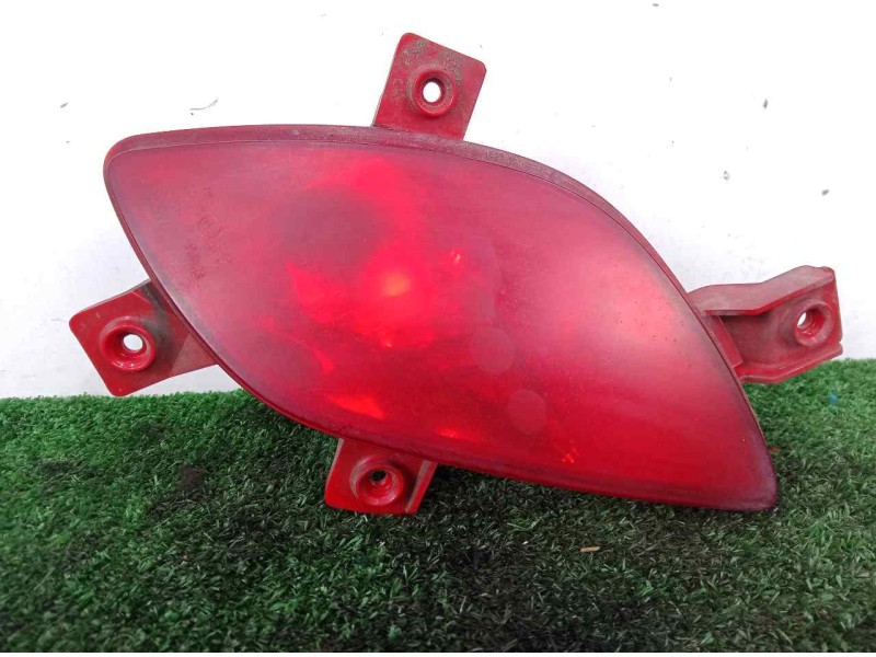 Recambio de faro antiniebla trasero derecho para hyundai i30 (gd) 1.4 crdi cat referencia OEM IAM SINREFERENCIA  