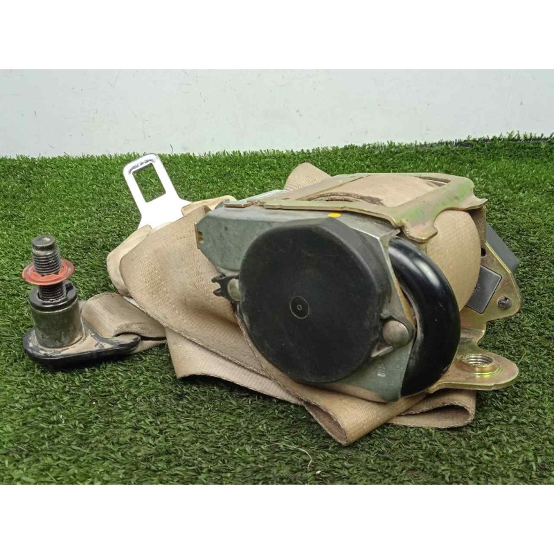 Recambio de cinturon seguridad delantero derecho para ssangyong rexton 2.7 turbodiesel cat referencia OEM IAM 511567000A  