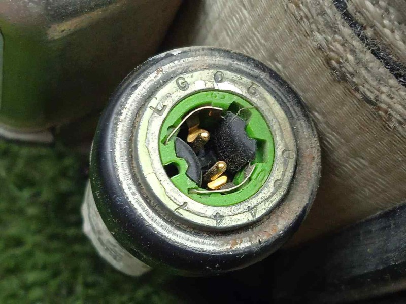 Recambio de cinturon seguridad delantero izquierdo para ssangyong rexton 2.7 turbodiesel cat referencia OEM IAM 511566900A  