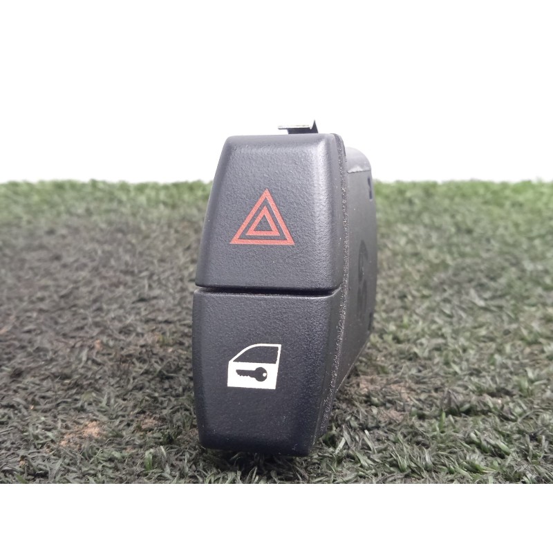 Recambio de warning para bmw 5 touring (e61) 525 d referencia OEM IAM 61316919506-6919506  