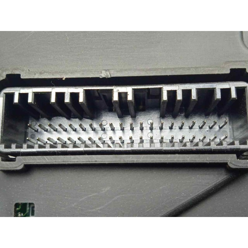 Recambio de cuadro instrumentos para hyundai i40 cw 1.7 crdi cat referencia OEM IAM 940013Z050  CON.TARAS