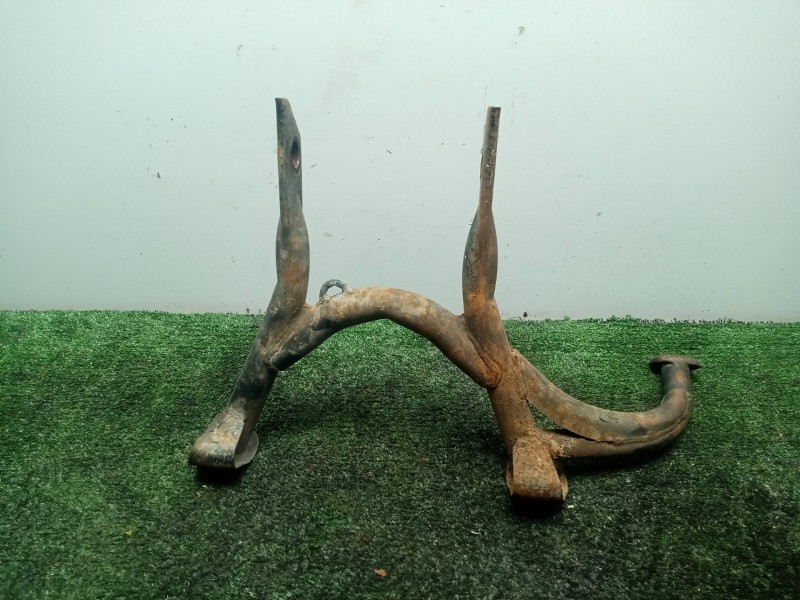 Recambio de caballete / pata de cabra para yamaha xj 550 / 650 / 750 referencia OEM IAM 4K02711100R4  CABALLETE CENTRAL