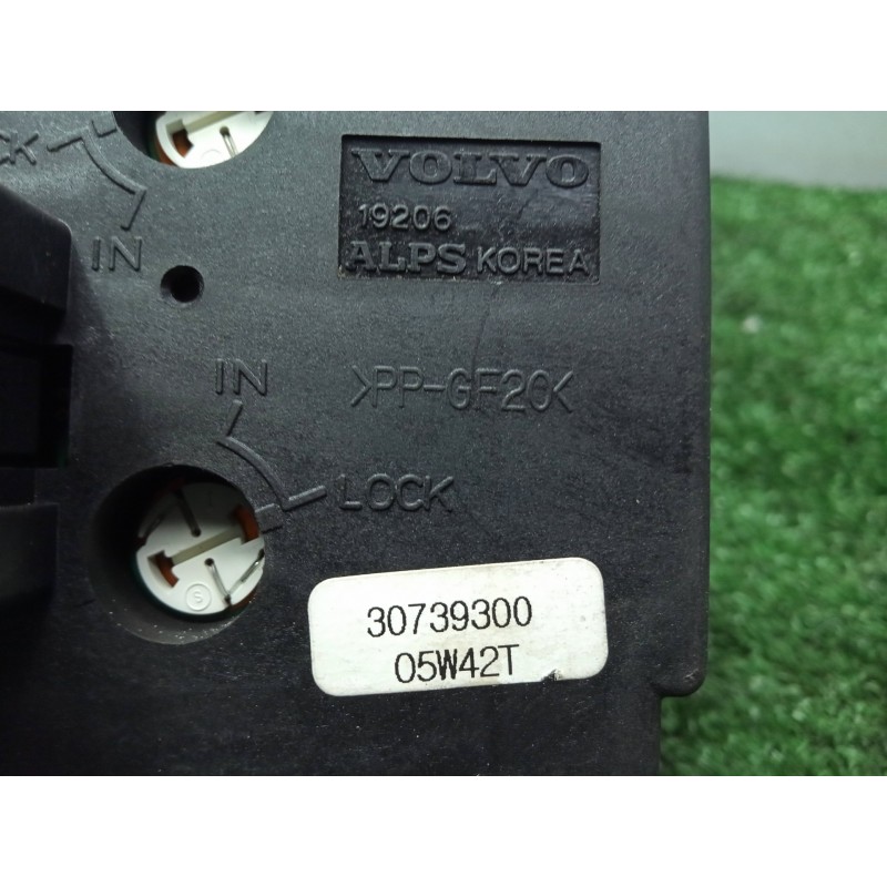 Recambio de interruptor luces para volvo s40 berlina 2.0 diesel cat referencia OEM IAM 30739300 03-12 
