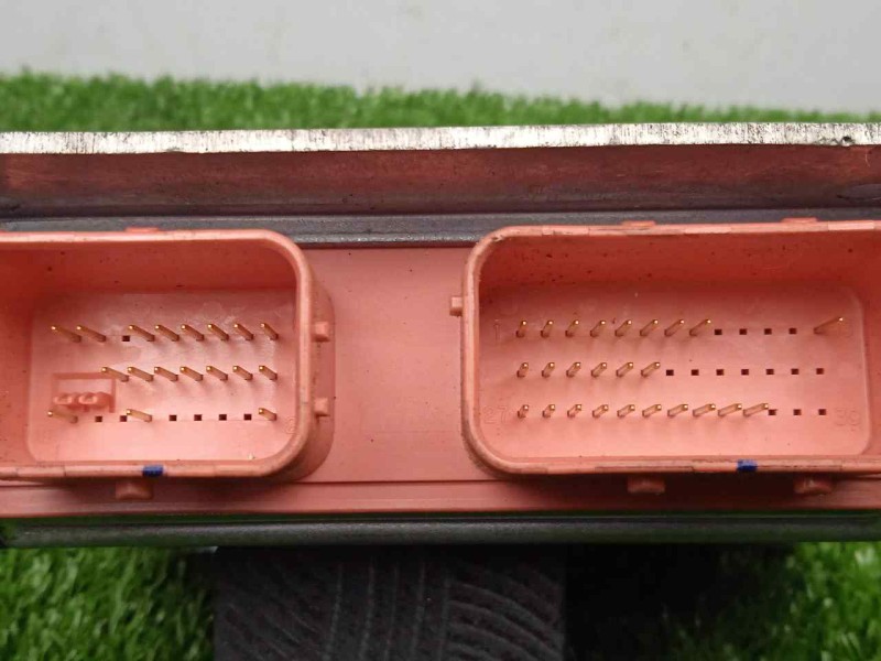 Recambio de centralita airbag para hyundai i40 cw 1.7 crdi cat referencia OEM IAM 959103Z300  