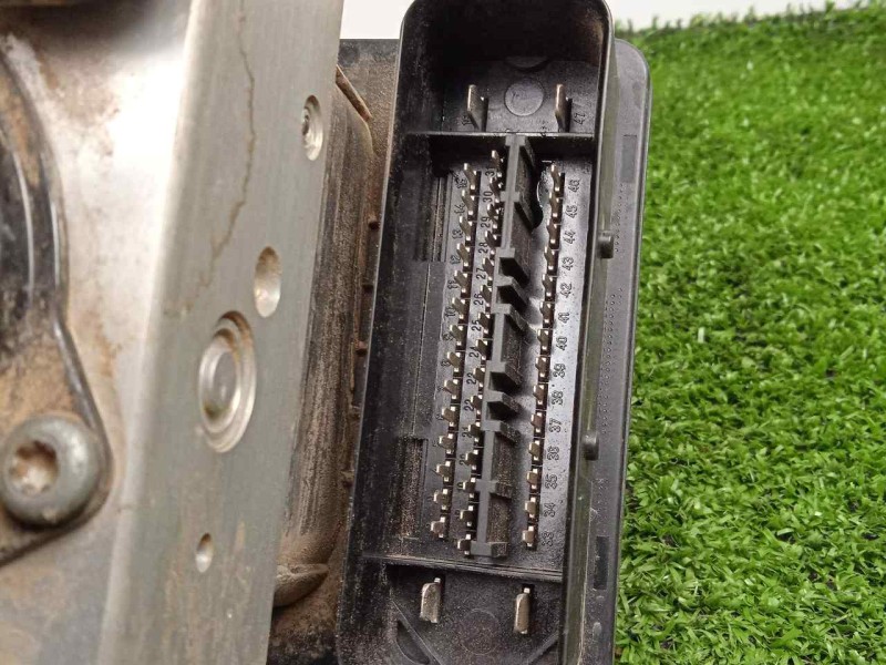 Recambio de abs para ssangyong rexton 2.7 turbodiesel cat referencia OEM IAM 06210908533-06210206224-4894009200  