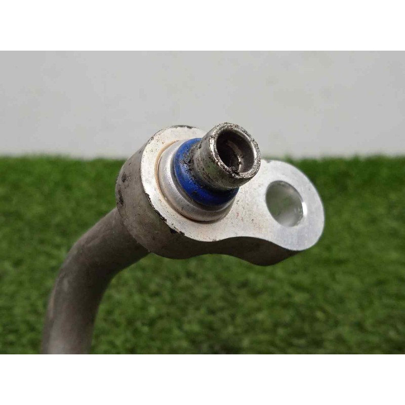 Recambio de tubos aire acondicionado para ssangyong rexton 2.7 turbodiesel cat referencia OEM IAM 6863008B00  