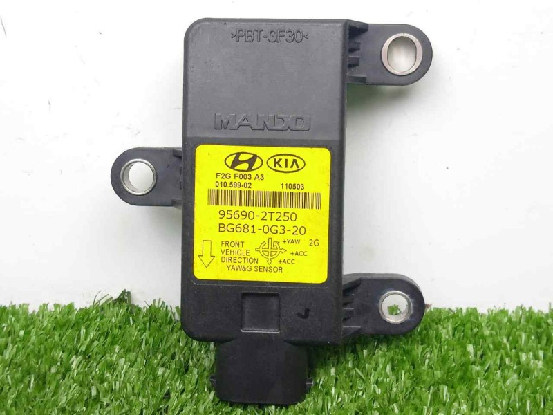 Recambio de modulo electronico para hyundai i40 cw 1.7 crdi cat referencia OEM IAM 956902T250-BG6810G320  