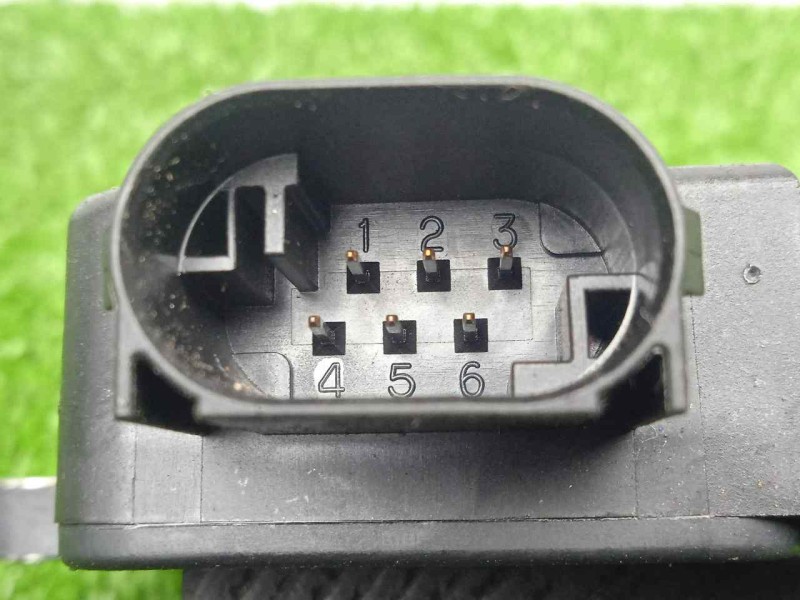 Recambio de modulo electronico para hyundai i40 cw 1.7 crdi cat referencia OEM IAM 956902T250-BG6810G320  