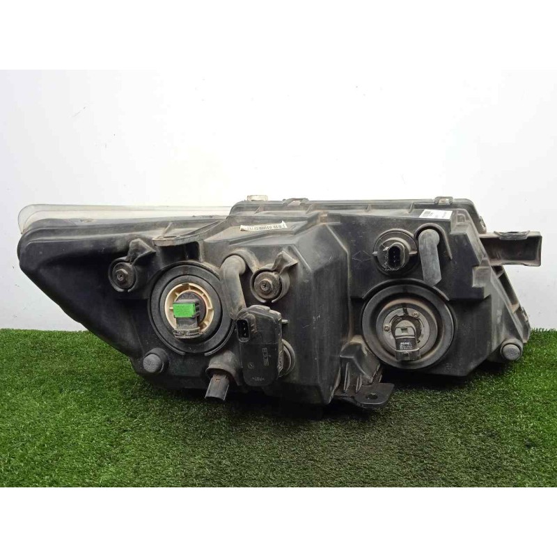 Recambio de faro izquierdo para fiat freemont (345) 2.0 16v multijet cat referencia OEM IAM SINREFERENCIA  